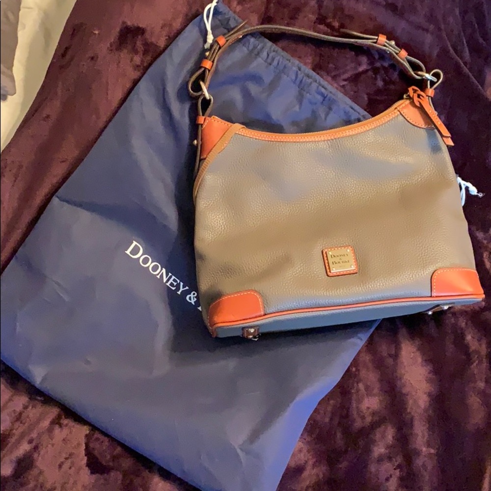 NWOT Dooney & Bourke hobo bag
